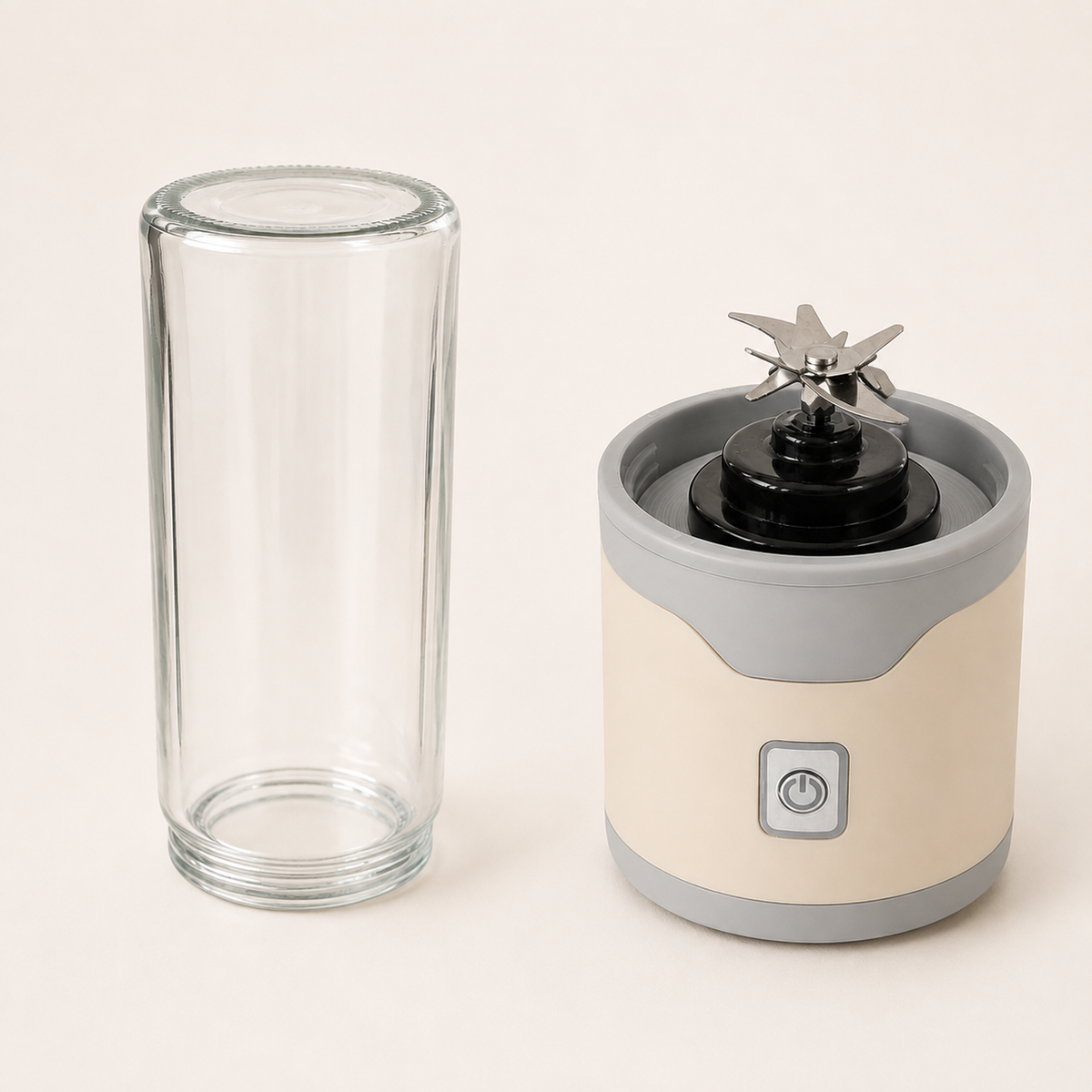 Blendora Portable Mixer in Beige, Becher und Motorsockel einzeln